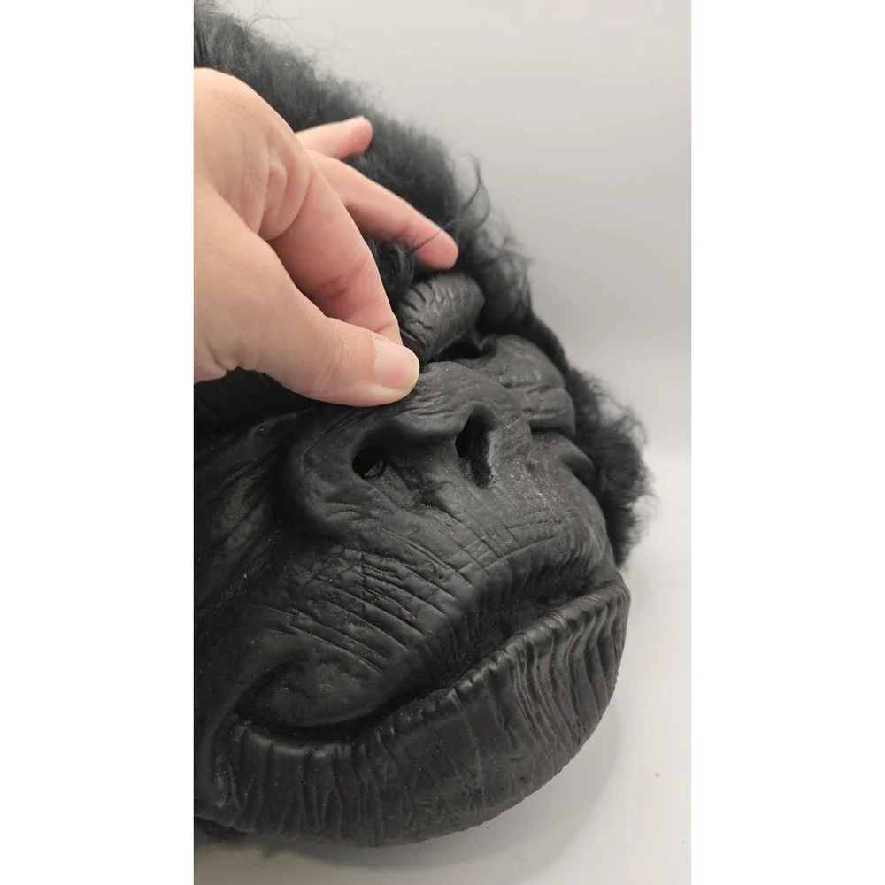 VINTAGE GORILLA APE MASK HALLOWEEN COSTUME PROP FULL HEAD FURRY PRIMATE ADULT - Picture 5 of 6